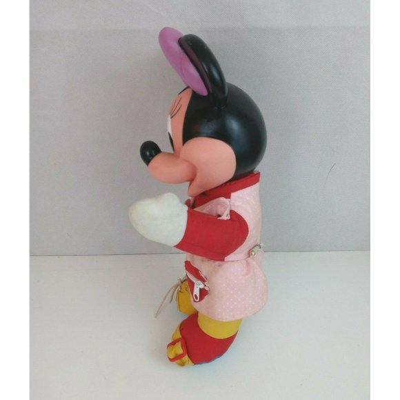 Vintage 1989 Disney Minnie Mouse Learn To Dress 15" Plush With Vinyl Face - Picture 4 of 6